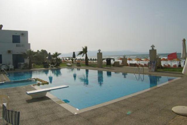 Marina Sands Agia Marina Exterior foto